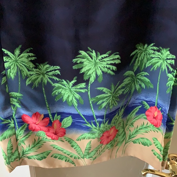 Summer skirt size 14 side button - Picture 2 of 3